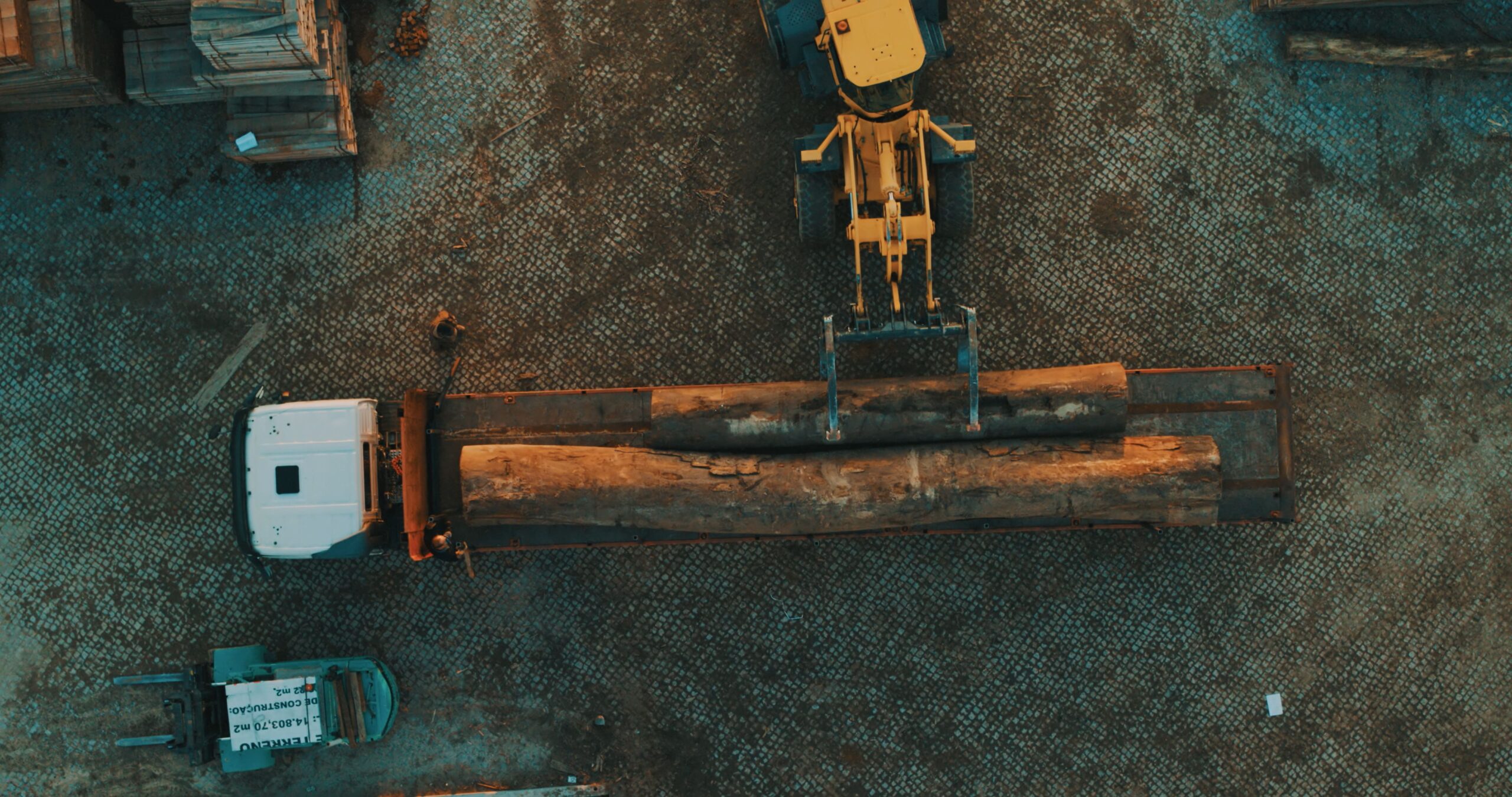 A006_C051_20171219_P00000.mov.00_00_38_10.Still001-scaled