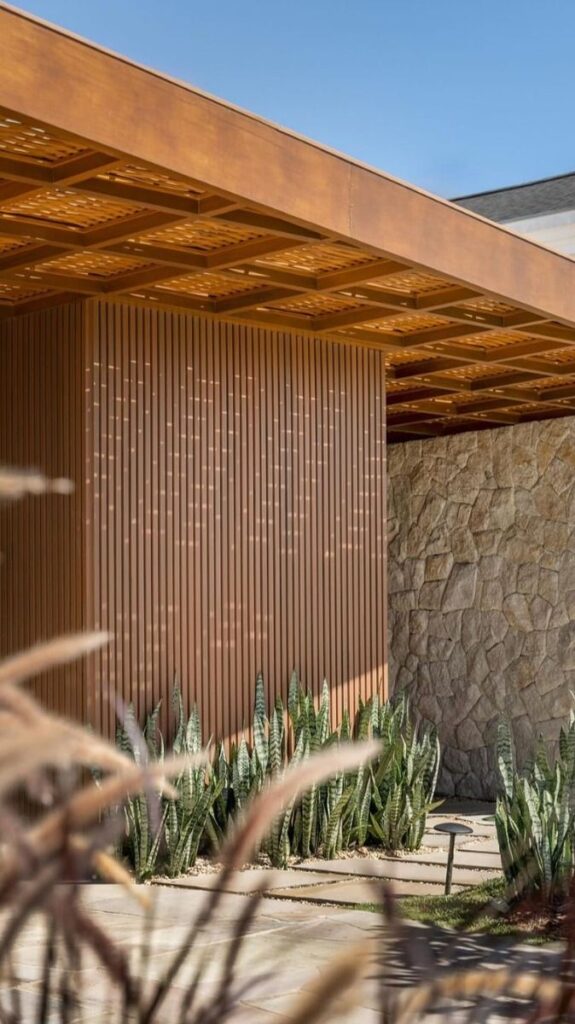 Revestimentos de interiores e exteriores